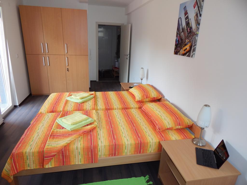 Apartments Center KG Kragujevac Kamer foto